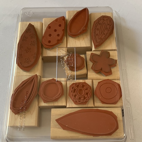 Stampin' Up PICK A PETAL Two-Step 2 Mounted Wood Stamp Set RETIRED - Picture 2 of 3